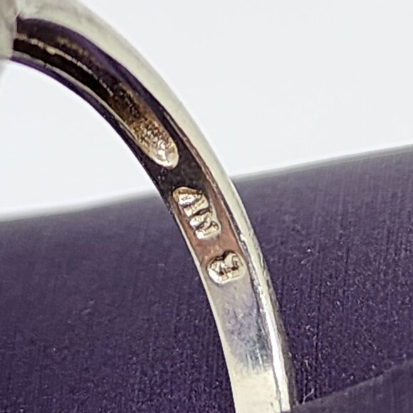 Vintage Oval Dark Bllue Solitaire Prong Set Sterling Silver Ring SZ 8 - Picture 7 of 9